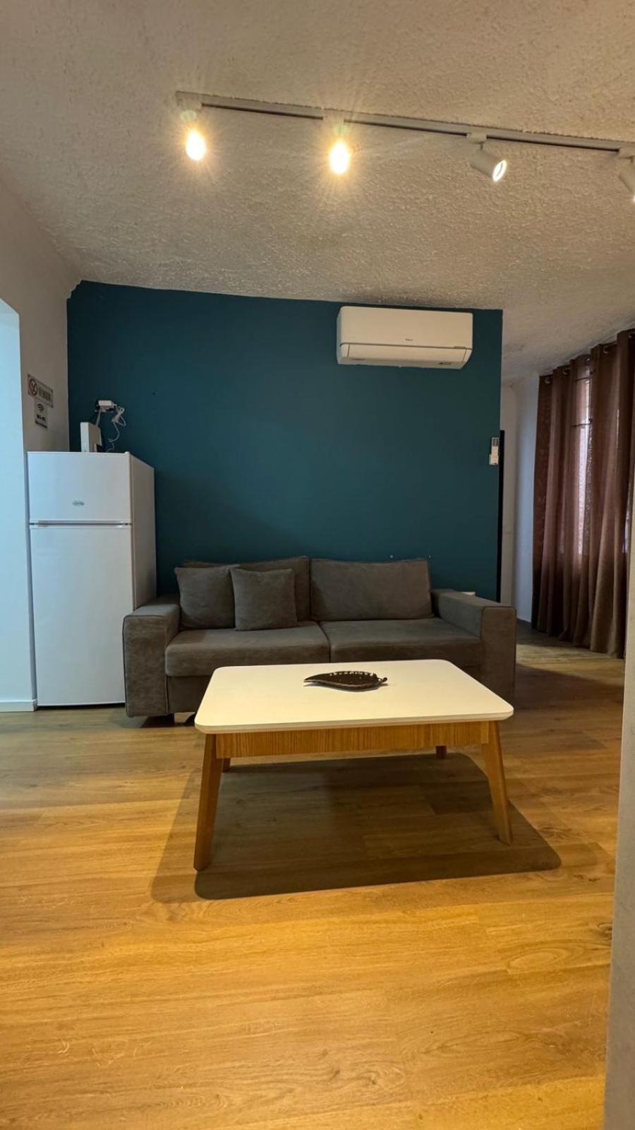 Host Elios Tirana Apartamento Exterior foto
